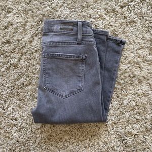 Paige Skinny Jeans super comfy! accepting offers💛